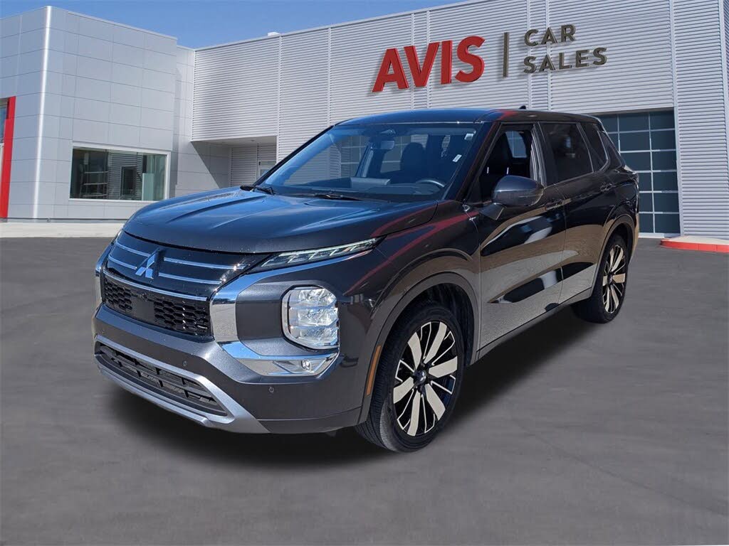 2025 Mitsubishi Outlander SE FWD