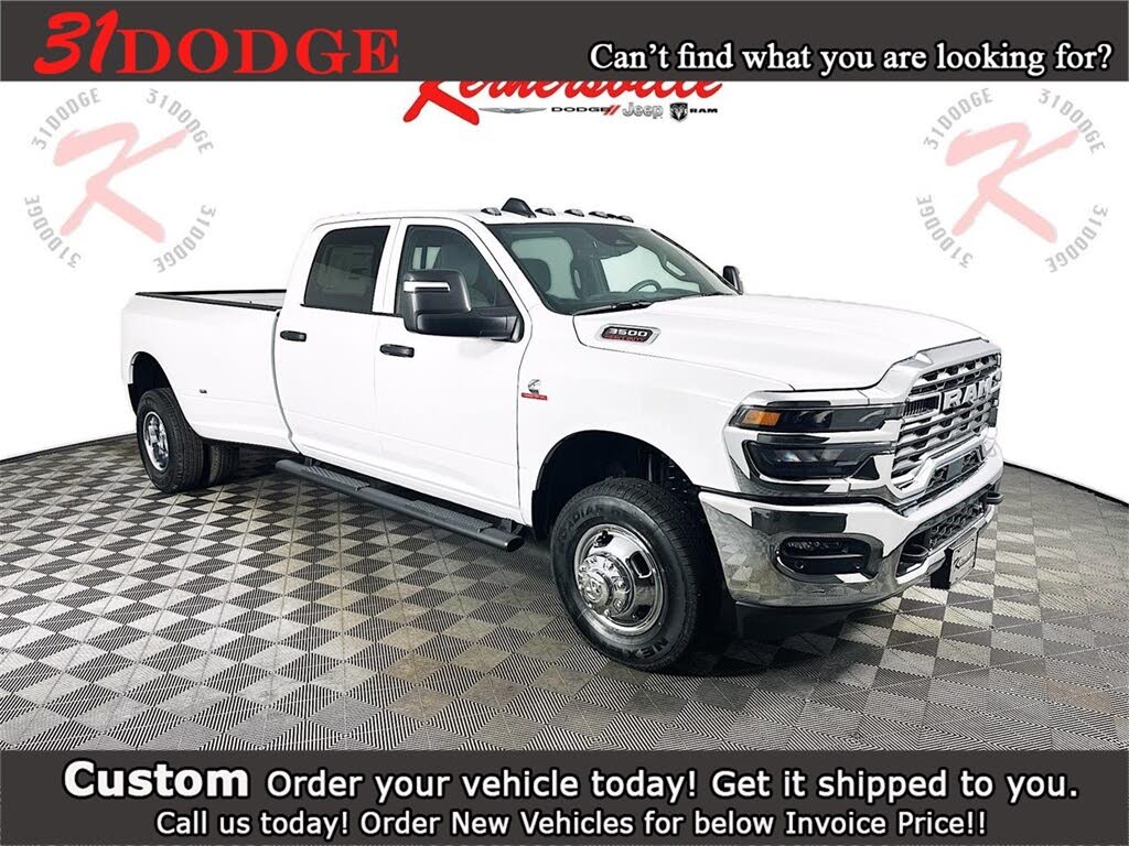 2026 RAM 3500 Tradesman Crew Cab LB DRW 4WD