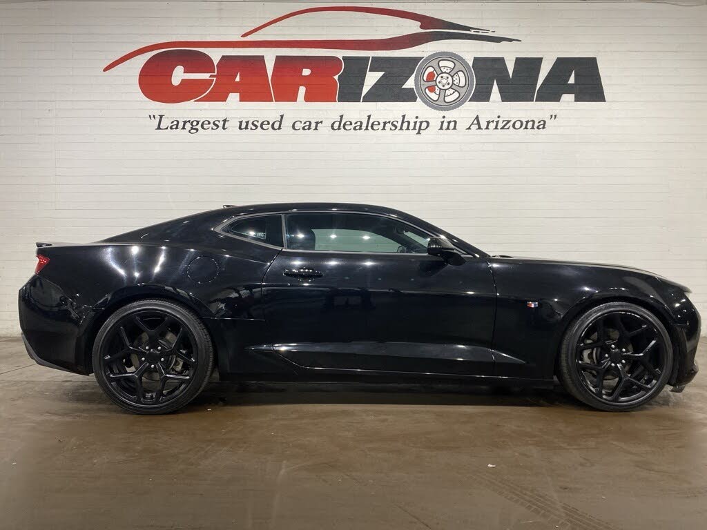 2017 Chevrolet Camaro 1LT Coupe RWD