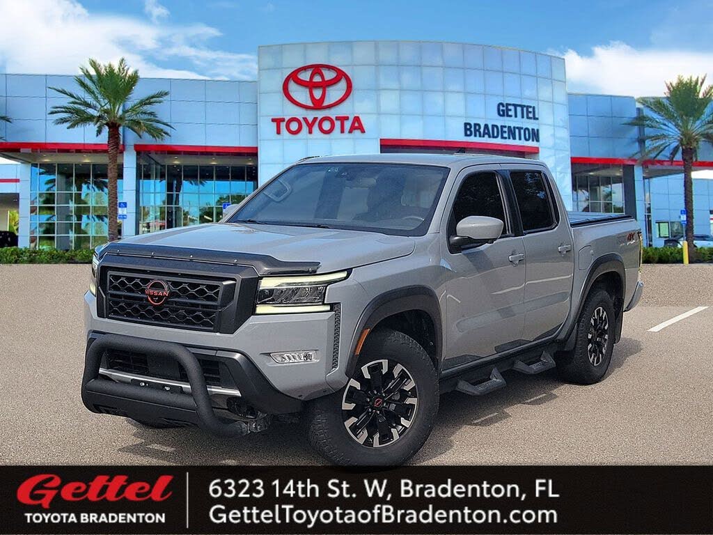 2022 Nissan Frontier PRO-4X Crew Cab 4WD