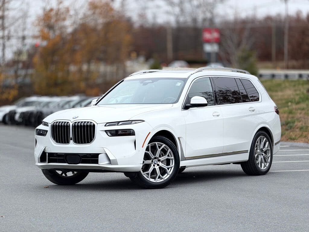 2023 BMW X7 xDrive40i AWD