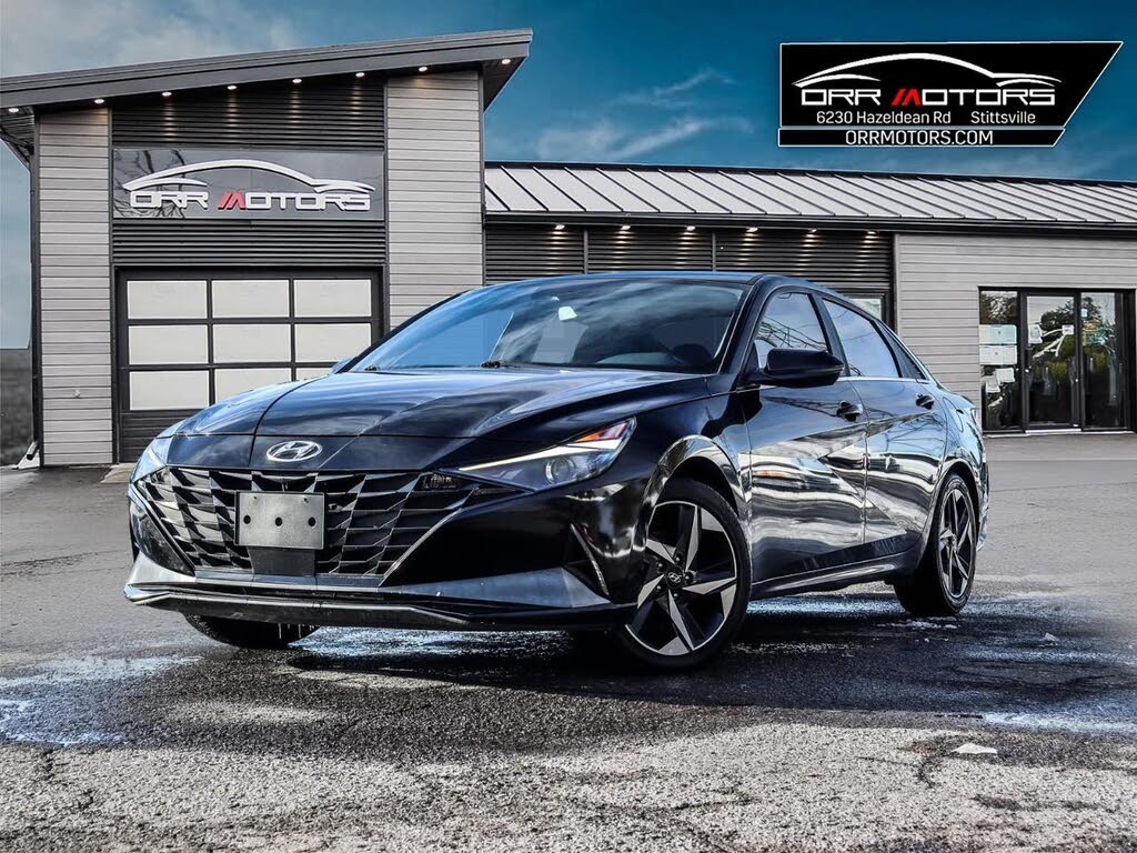 Hyundai Elantra Hybrid Luxury FWD 2023