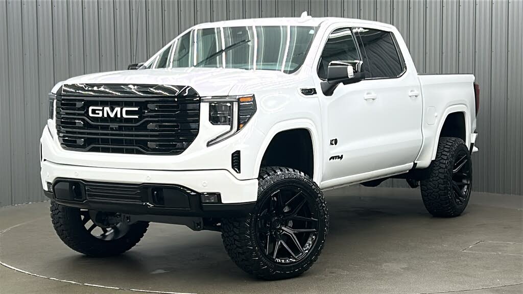 2024 GMC Sierra 1500 AT4 Crew Cab 4WD