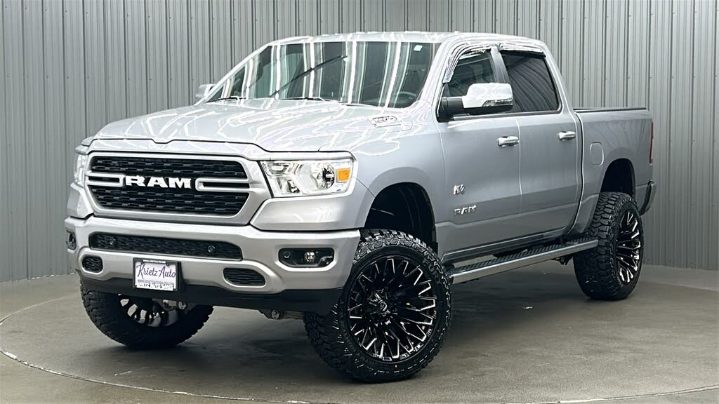 2024 RAM 1500 Big Horn Crew Cab 4WD