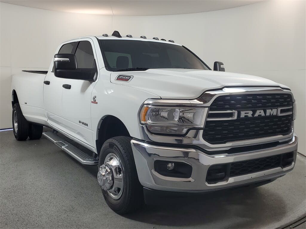 2024 RAM 3500 Big Horn Crew Cab LB DRW 4WD
