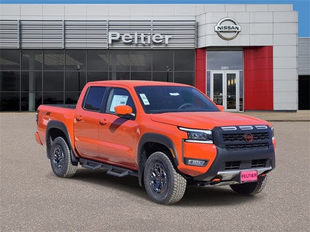 2026 Nissan Frontier PRO-4X Crew Cab 4WD