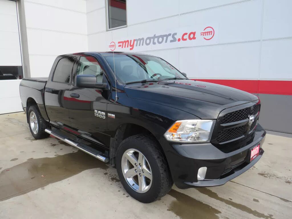 2017 RAM 1500 Express Crew Cab 4WD