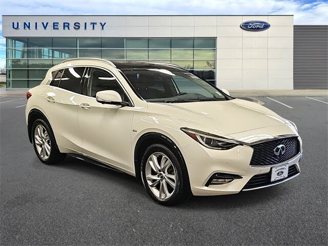 2018 INFINITI QX30 2018.5 Essential FWD