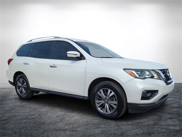 2019 Nissan Pathfinder SV FWD