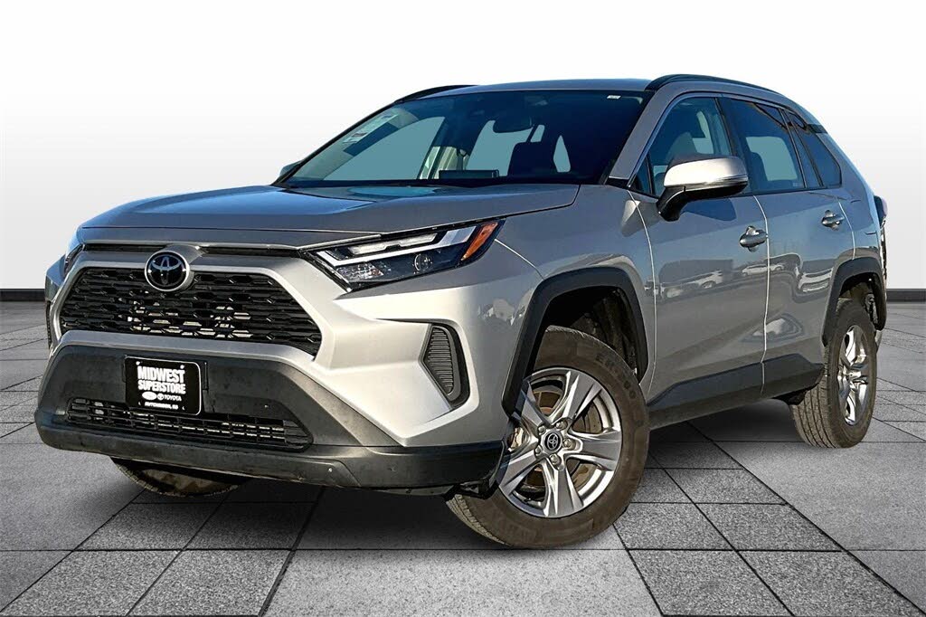 2024 Toyota RAV4 XLE AWD