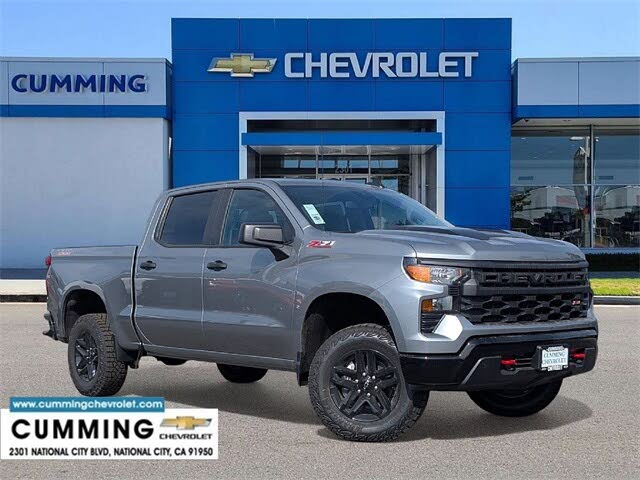 2026 Chevrolet Silverado 1500 Custom Trail Boss Crew Cab 4WD