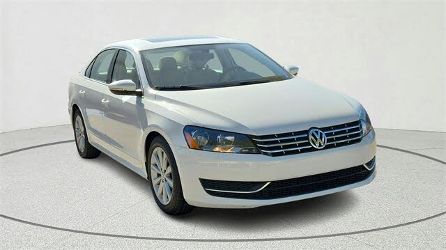 2012 Volkswagen Passat SEL