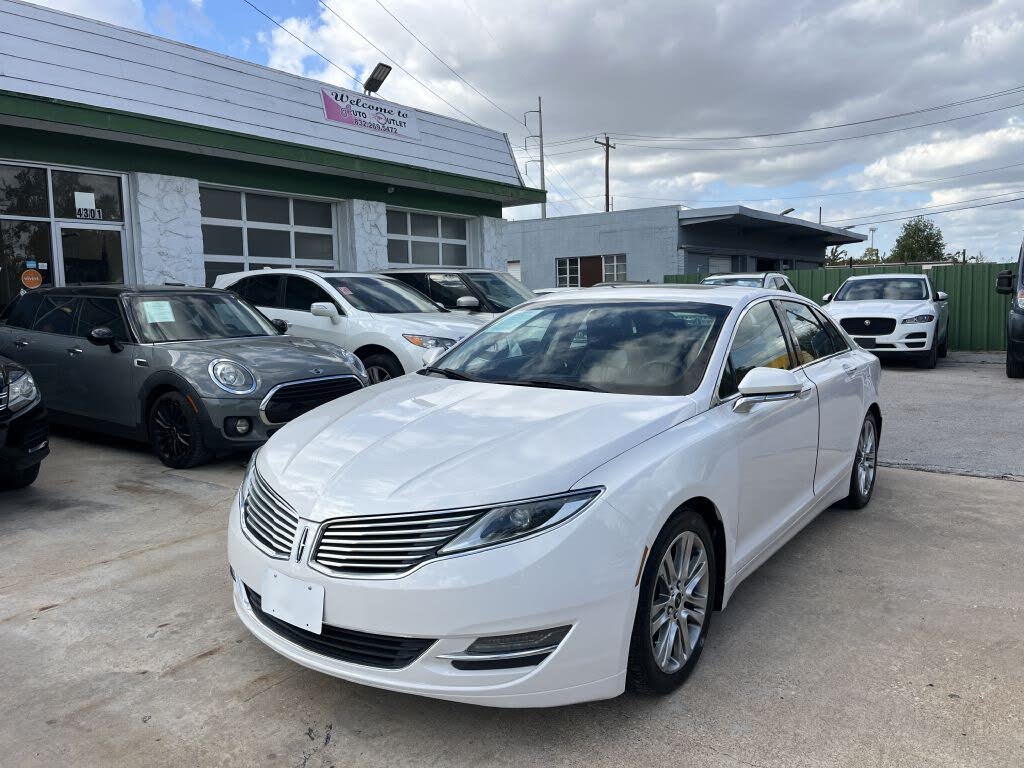 2014 Lincoln MKZ Hybrid FWD