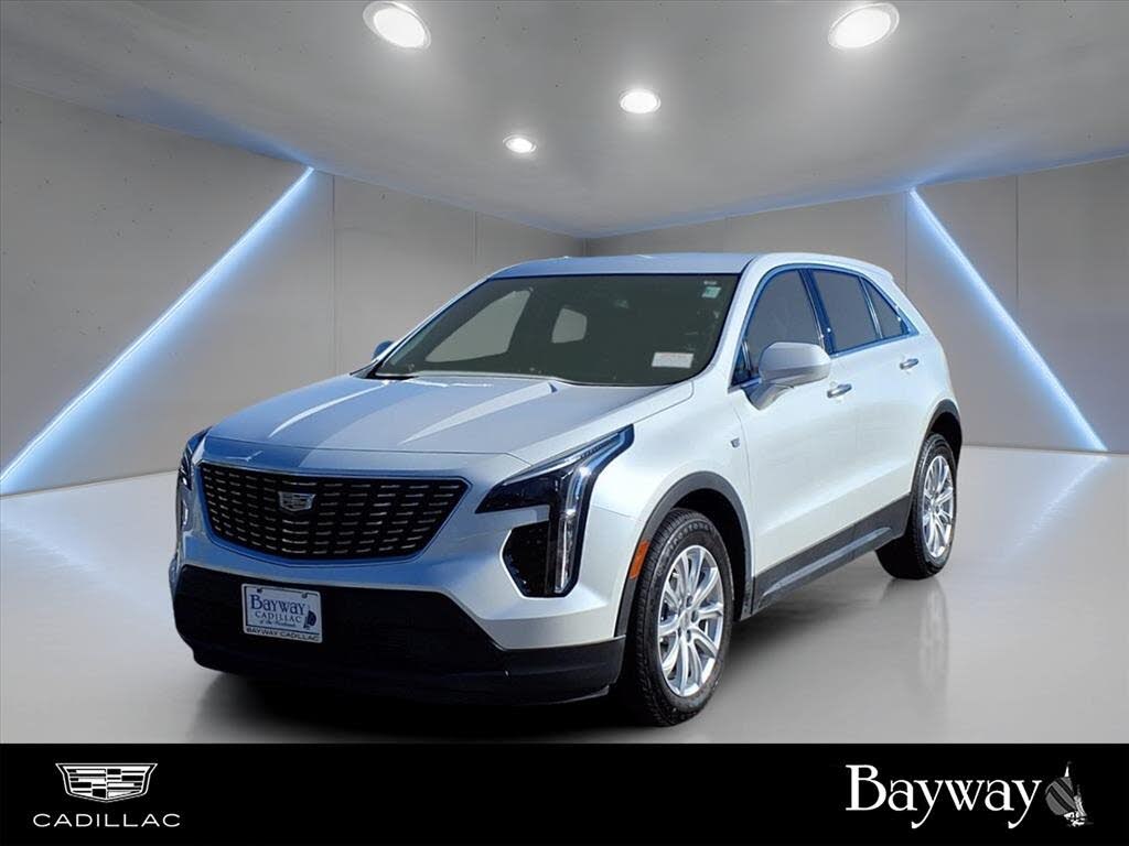 2022 Cadillac XT4 Luxury FWD