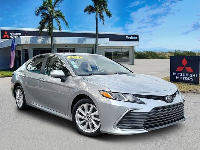 2023 Toyota Camry LE FWD