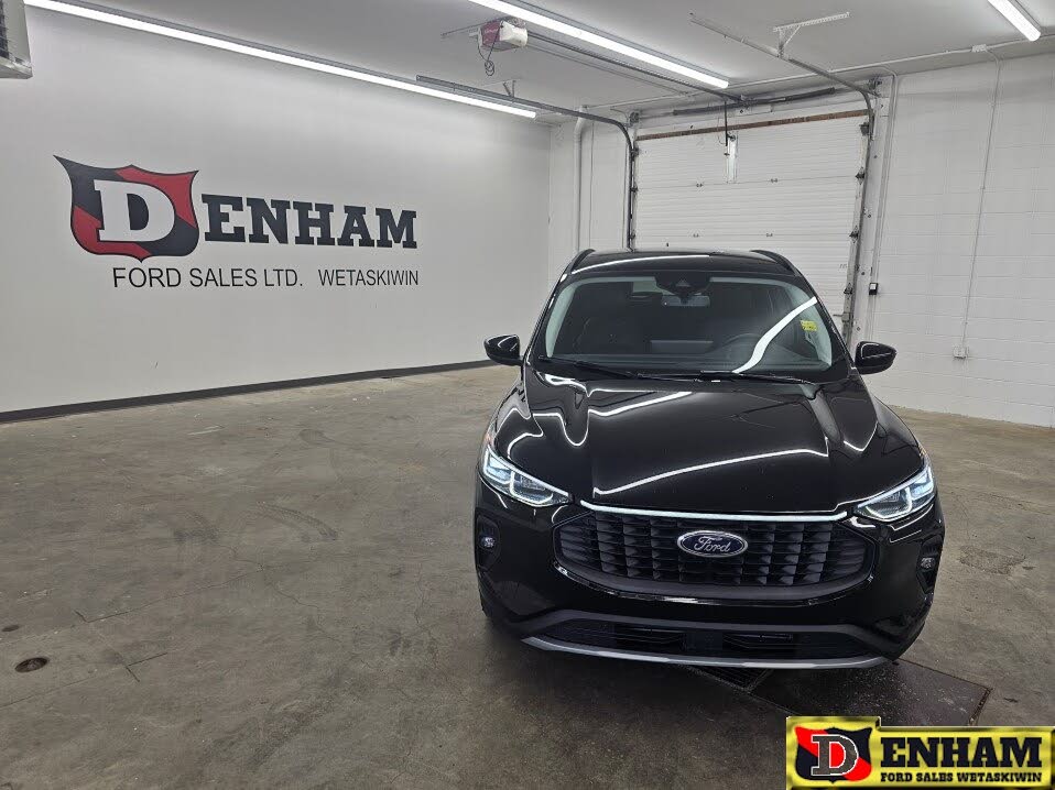 2025 Ford Escape Platinum AWD