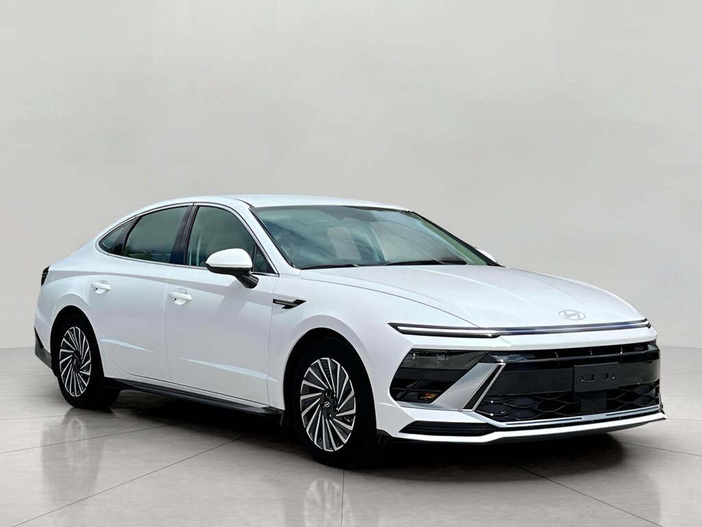 2025 Hyundai Sonata Hybrid SEL FWD