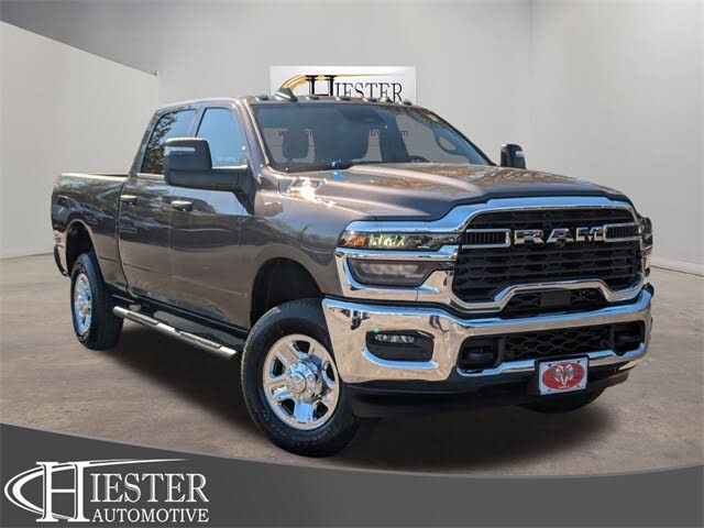 2026 RAM 2500 Tradesman Crew Cab 4WD