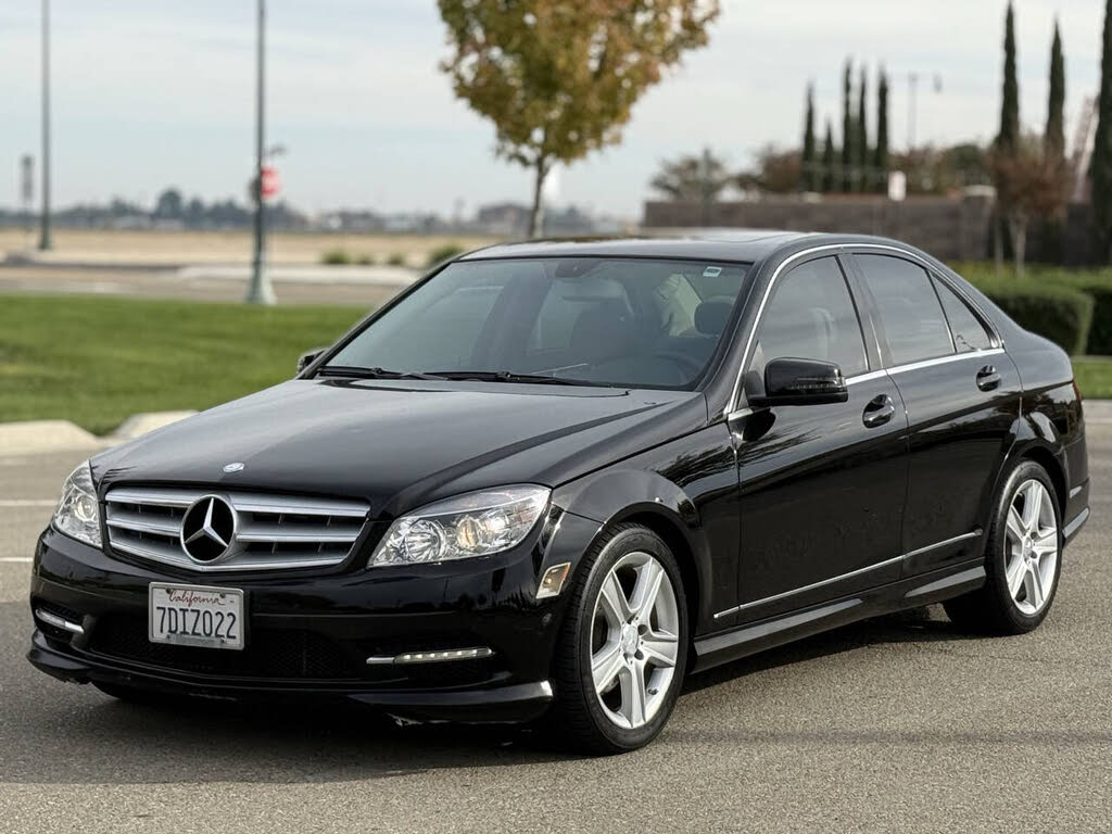 2011 Mercedes-Benz C-Class C 300 Luxury