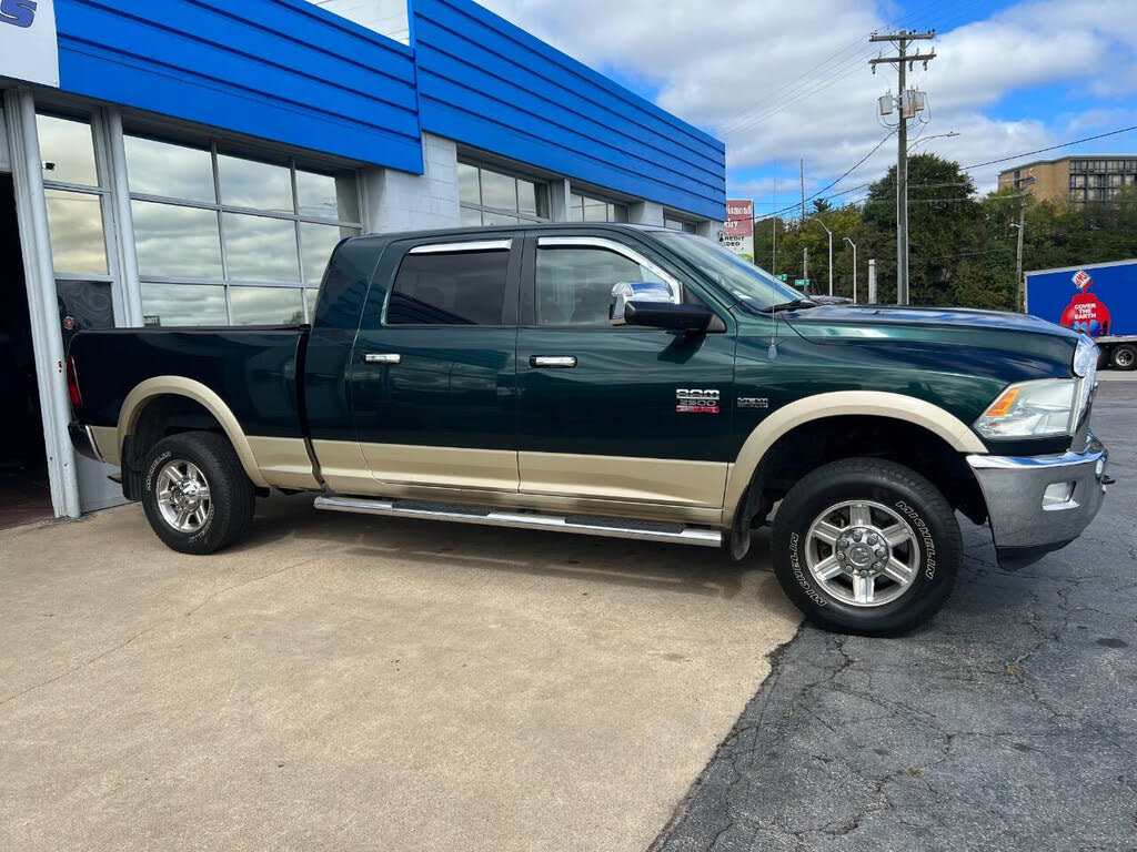 2011 RAM 2500 Laramie Mega Cab 4WD