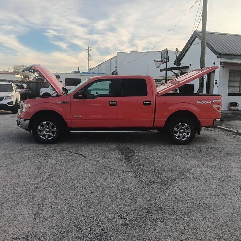 2014 Ford F-150 XLT SuperCrew 4WD