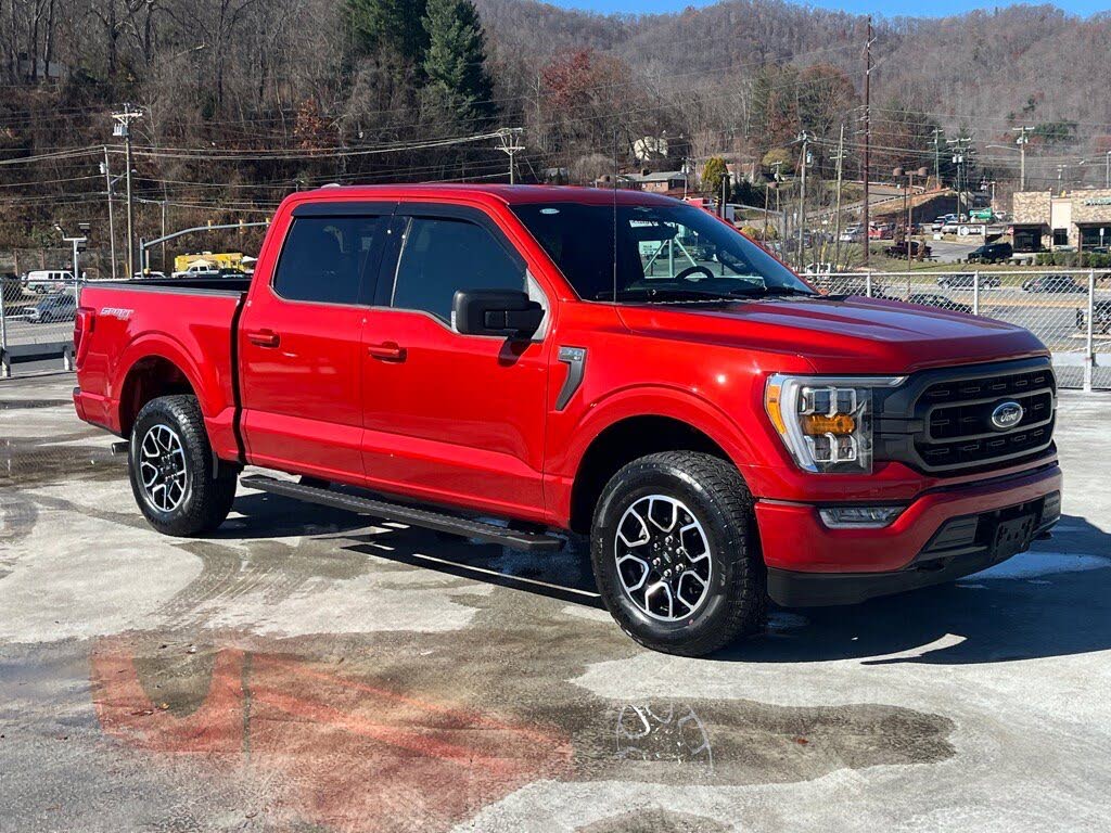 2023 Ford F-150 XLT SuperCrew 4WD