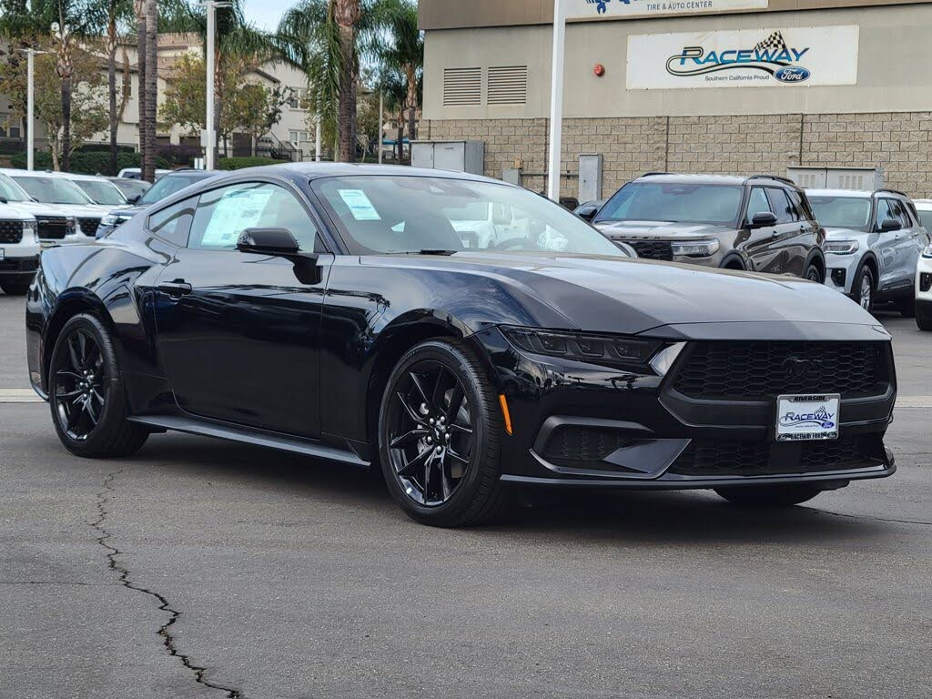 2026 Ford Mustang EcoBoost Fastback RWD