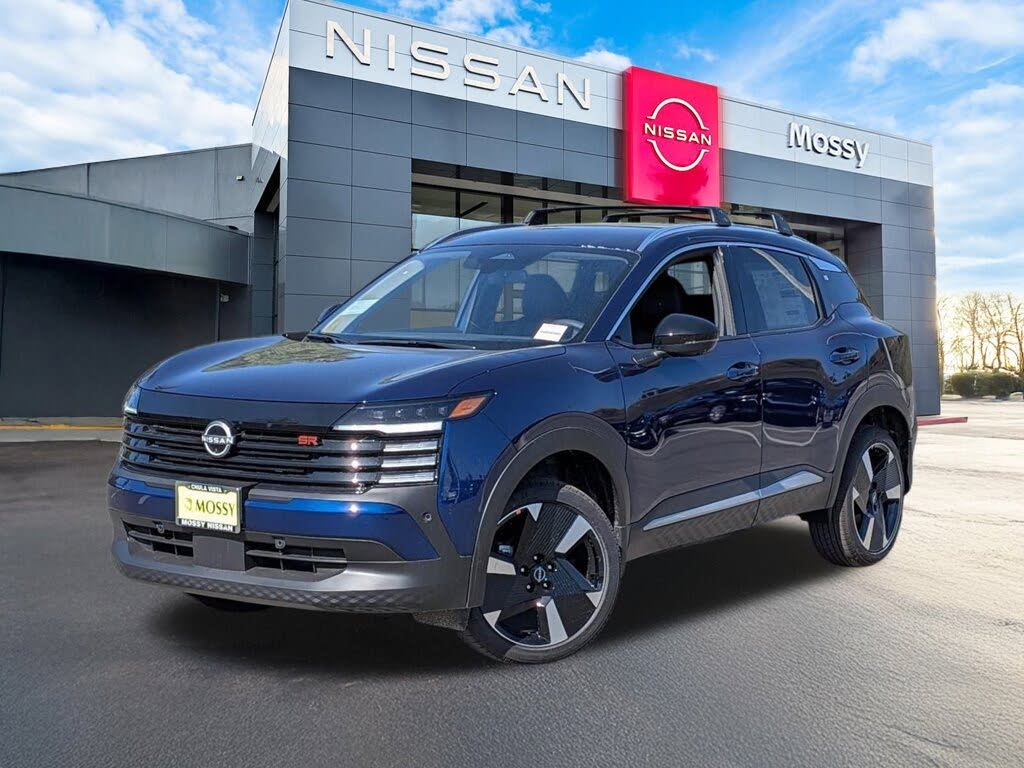 2026 Nissan Kicks SR FWD