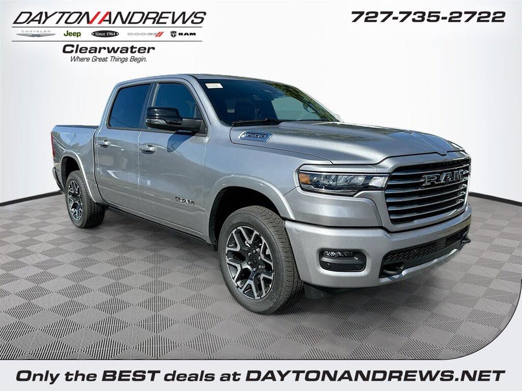 2026 RAM 1500 Laramie Crew Cab 4WD