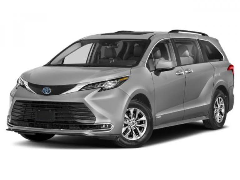 2024 Toyota Sienna XLE 7-Passenger FWD