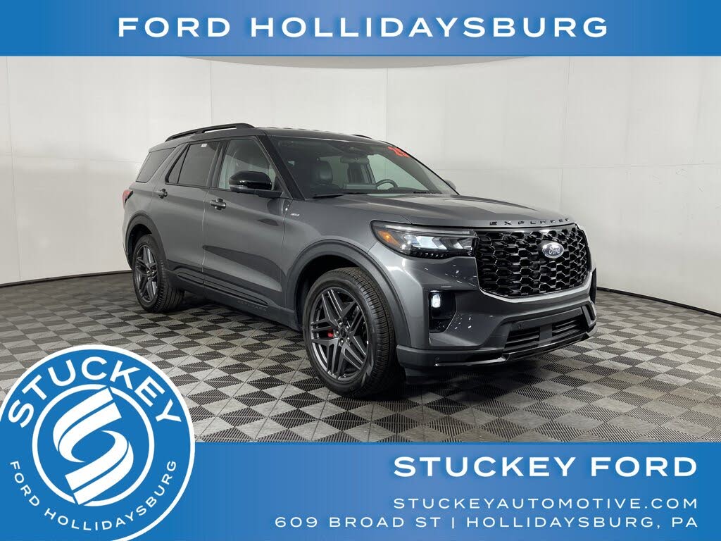 2025 Ford Explorer ST-Line AWD
