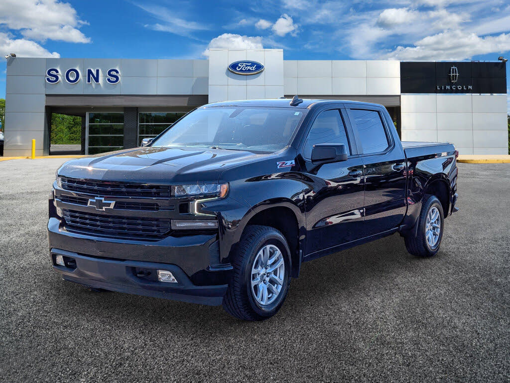 2022 Chevrolet Silverado 1500 RST Crew Cab 4WD