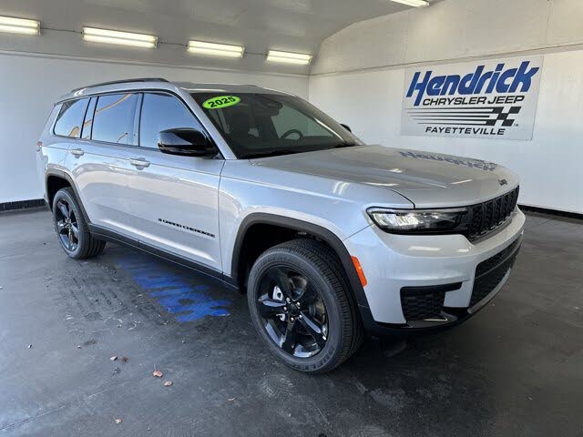 2025 Jeep Grand Cherokee L Altitude X 4WD