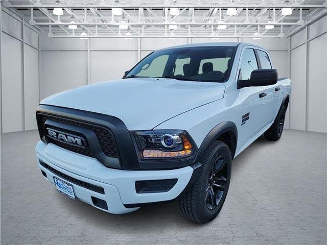 2024 RAM 1500 Classic SLT Crew Cab RWD