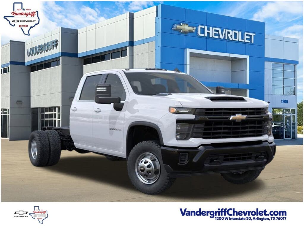 2025 Chevrolet Silverado 3500HD Chassis Work Truck Crew Cab RWD