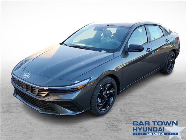 2026 Hyundai Elantra SEL Sport FWD