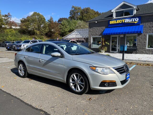 2010 Volkswagen CC 2.0T Luxury FWD