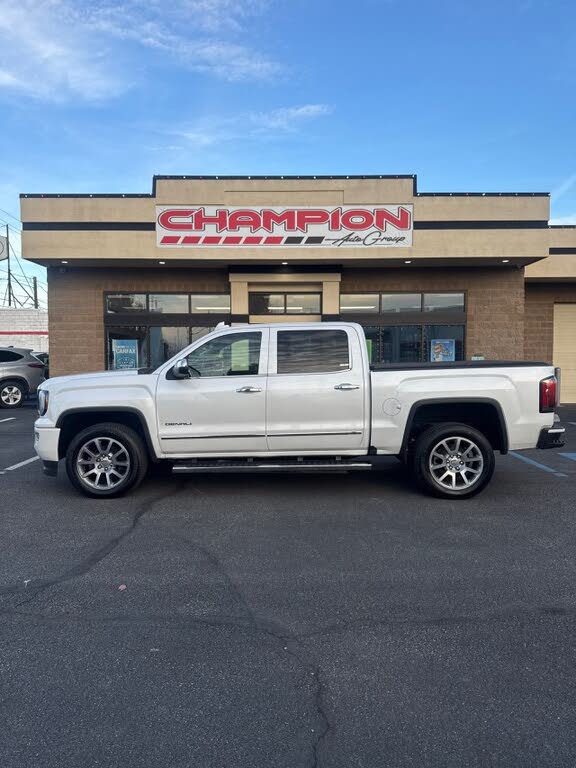 2018 GMC Sierra 1500 Denali Crew Cab 4WD