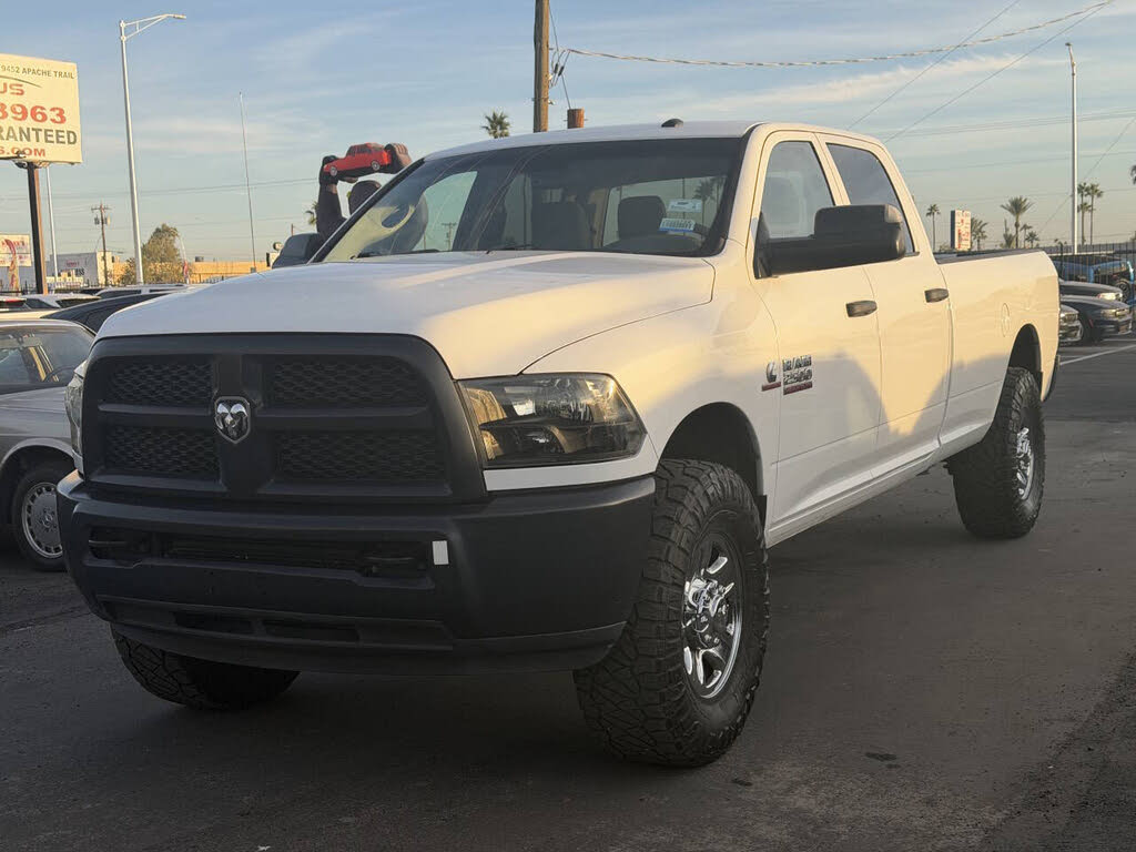 2018 RAM 2500 Tradesman Crew Cab LB 4WD