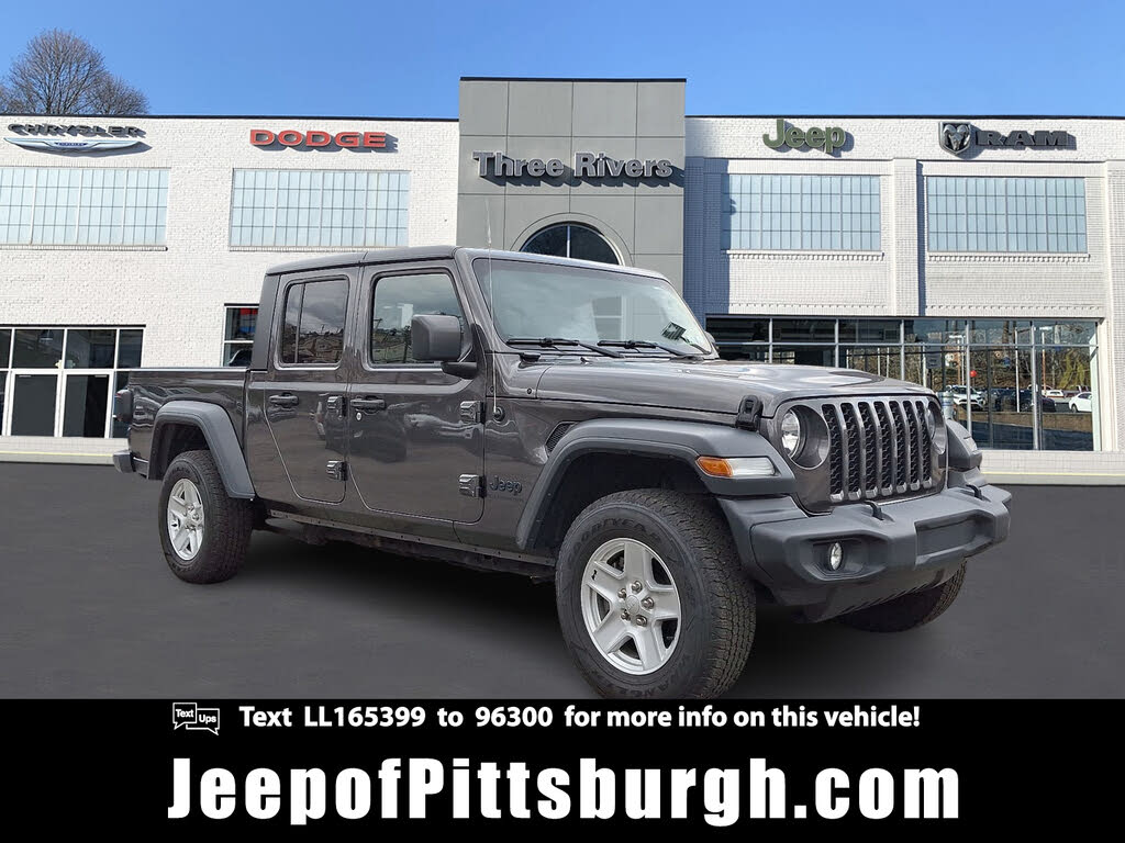 2020 Jeep Gladiator Sport S Crew Cab 4WD
