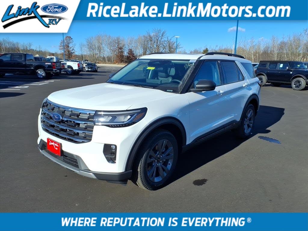 2026 Ford Explorer Active AWD