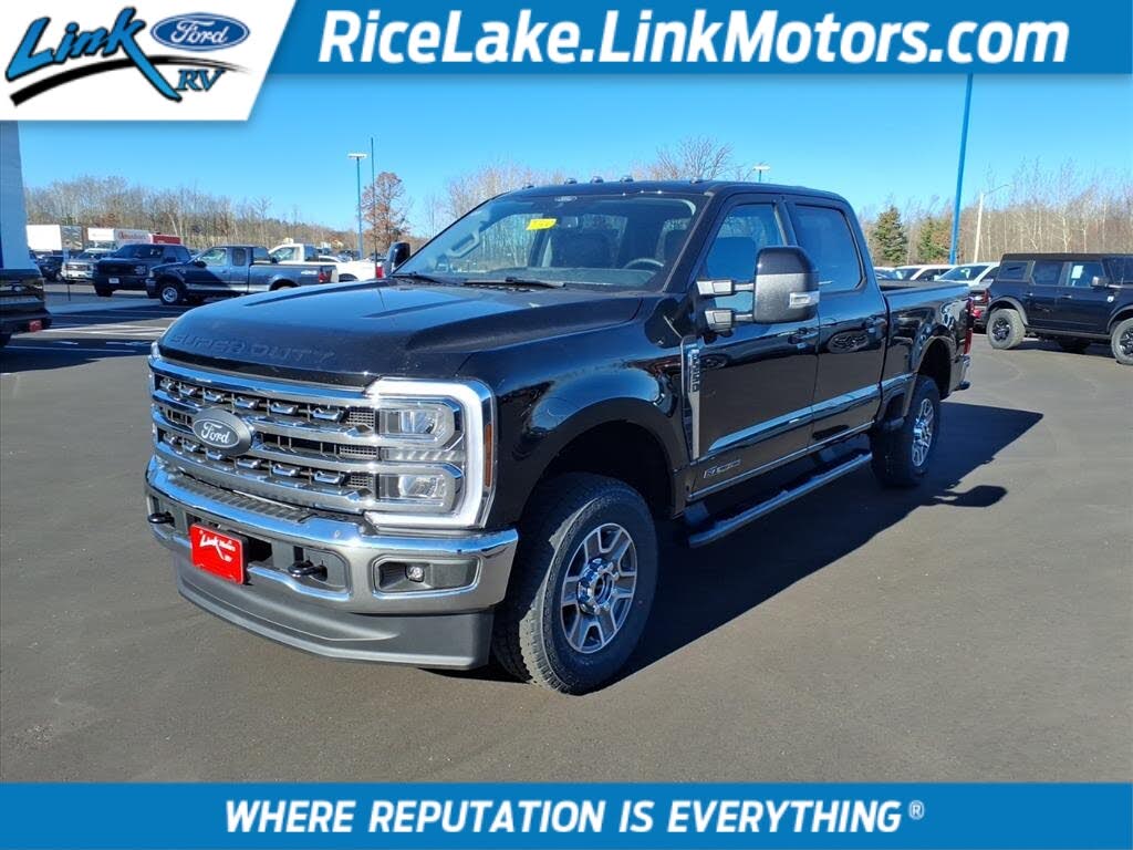 2026 Ford F-250 Super Duty Lariat Crew Cab 4WD