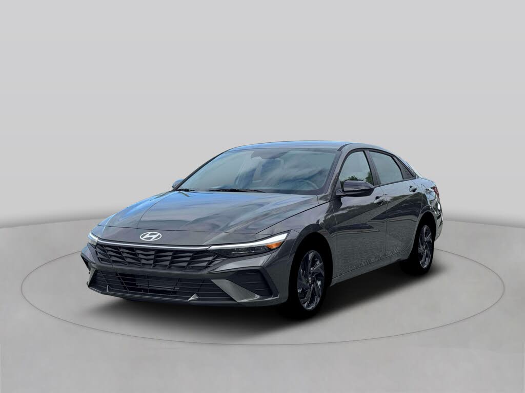 2026 Hyundai Elantra SEL Sport FWD