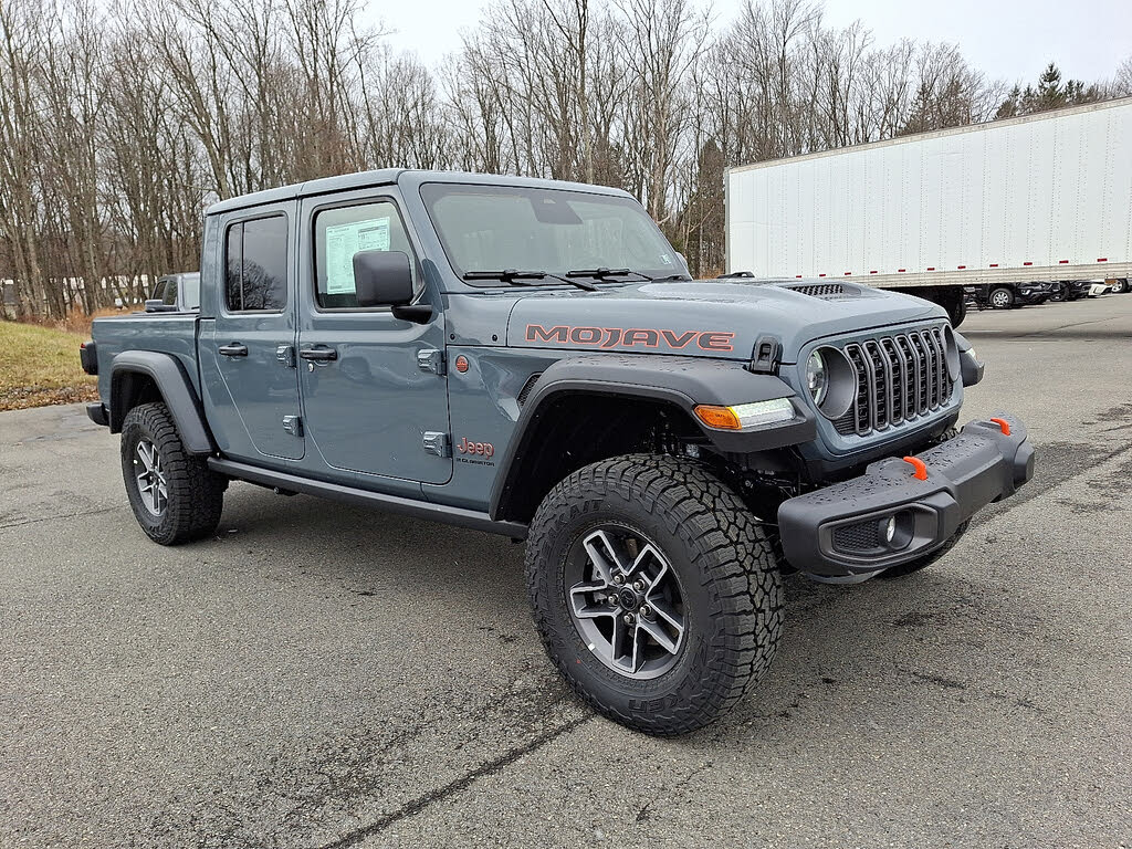 2026 Jeep Gladiator Mojave Crew Cab 4WD