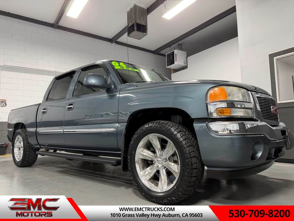 2006 GMC Sierra 1500 SLT Crew Cab 5.8 ft. 4WD
