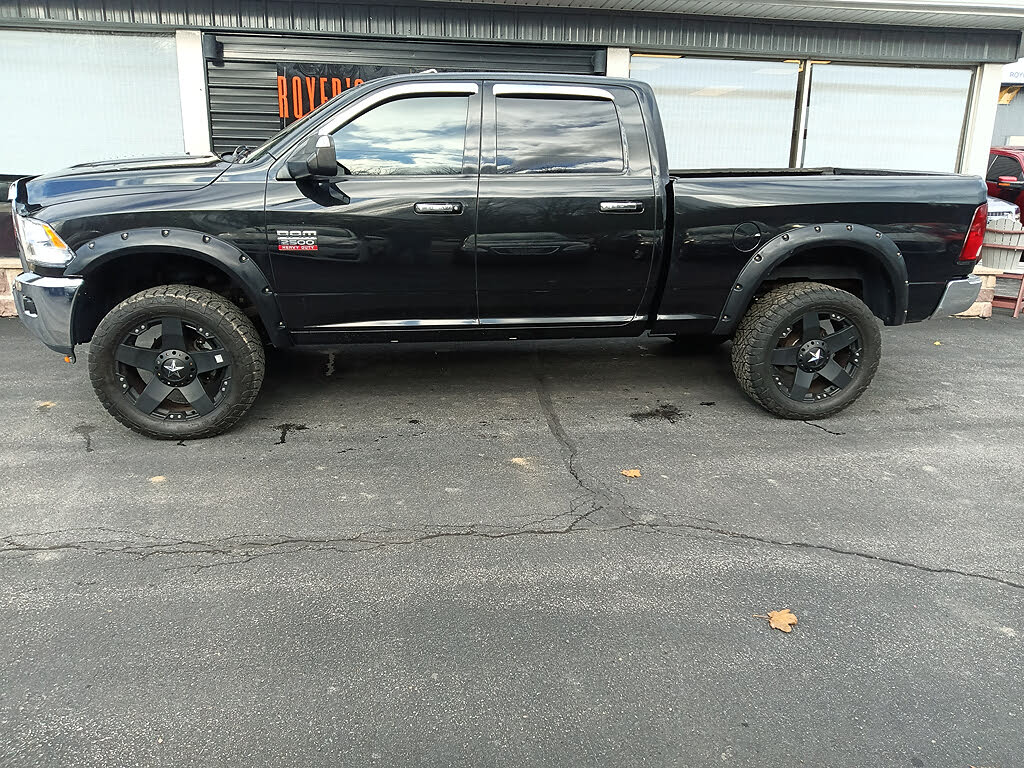 2010 Dodge RAM 2500 SLT Crew Cab 4WD