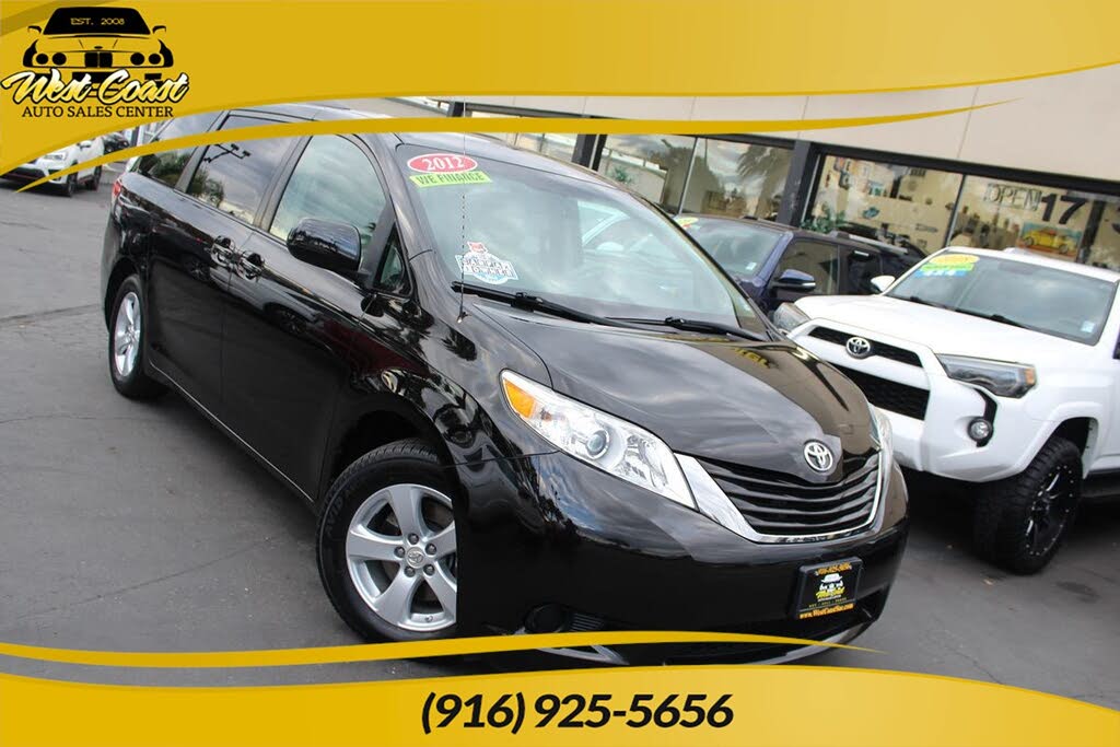 2012 Toyota Sienna LE 7-Passenger