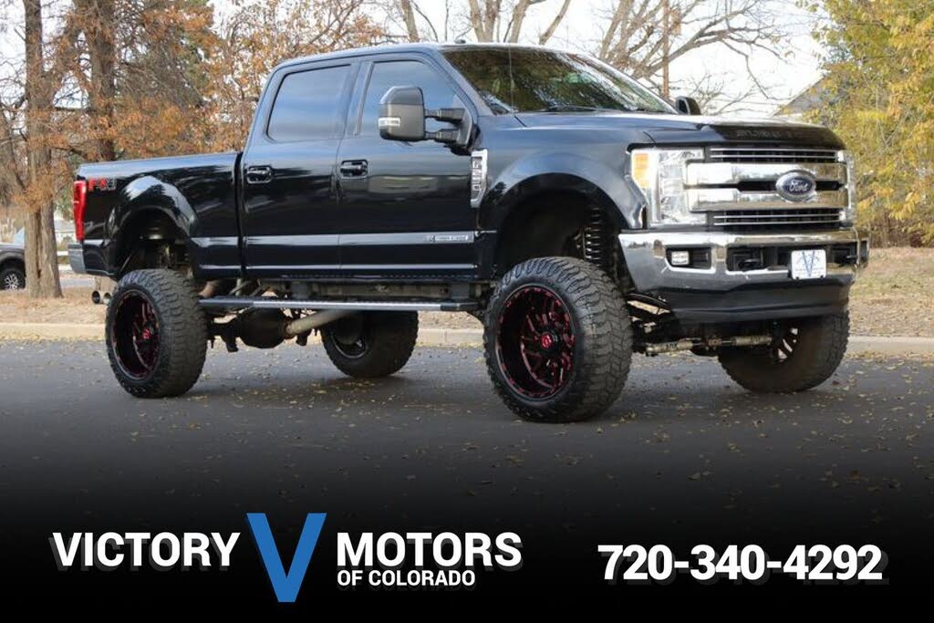 2017 Ford F-250 Super Duty Lariat Crew Cab 4WD