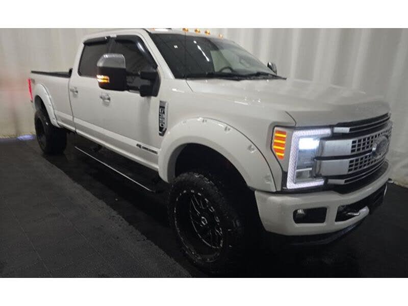 2017 Ford F-350 Super Duty Platinum Crew Cab 4WD