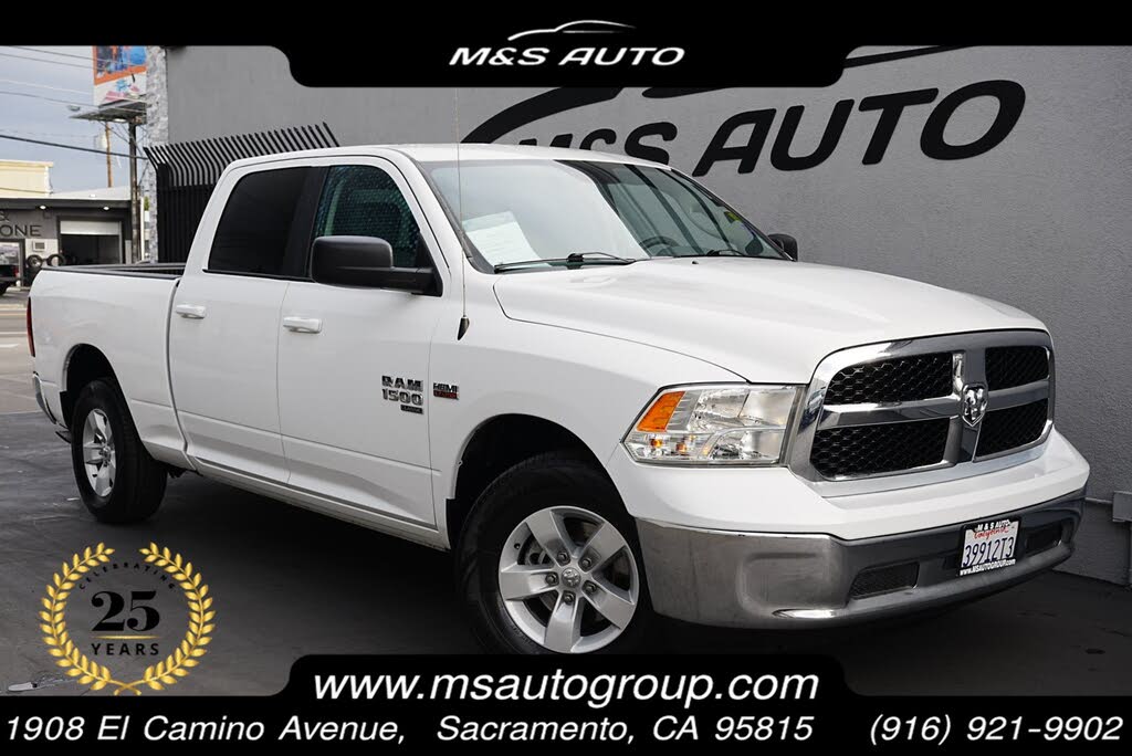 2020 RAM 1500 Classic SLT Crew Cab RWD